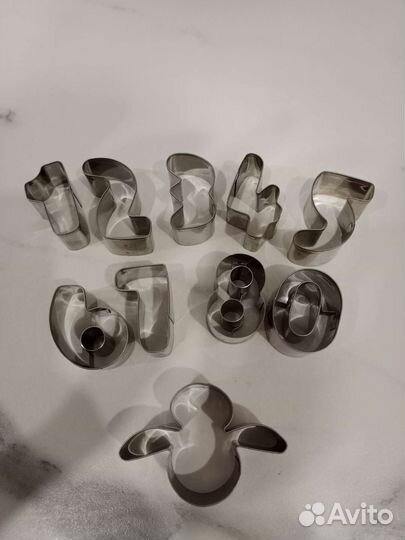 Формы металлические кондитерские цифры