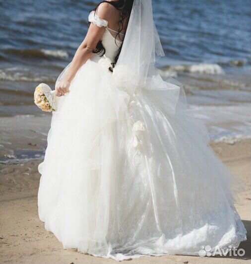 Свадебное платье 44-46 бу