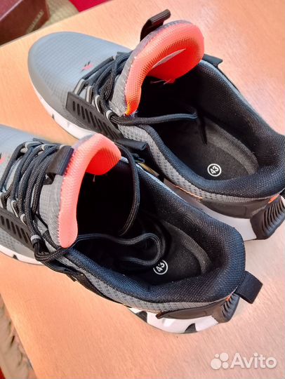 Кроссовки мужские