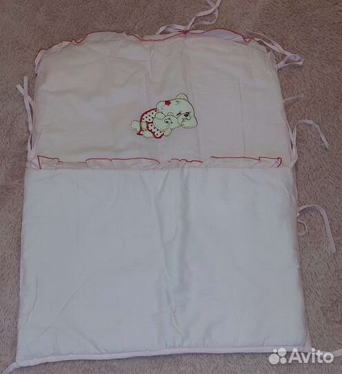 Комплект в детскую кроватку