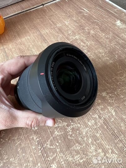 Объектив Sony fe 28-70mm f/3.5-5.6 oss