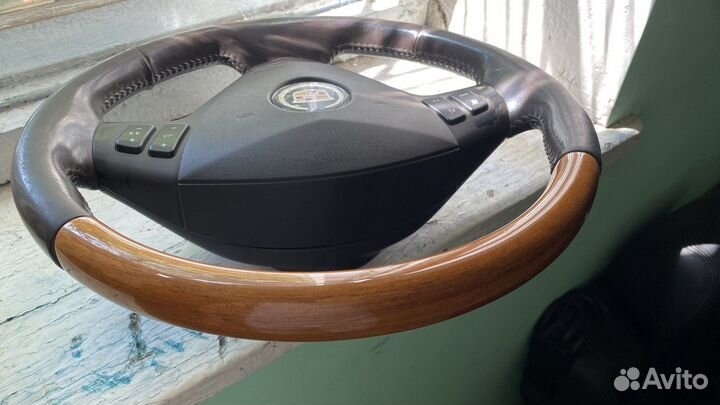 Руль с подушкой cadillac srx 2007