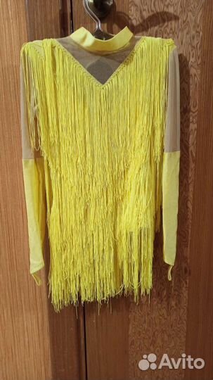 Платье для выступлений с бахромой