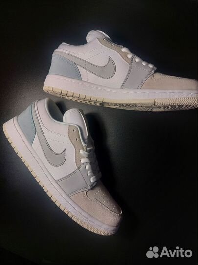 Кроссовки Nike air Jordan 1 low paris