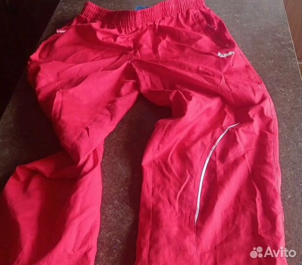 Новый Спортивный костюм унисекс