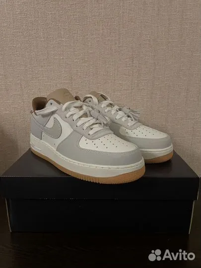 Nike Air Force 1