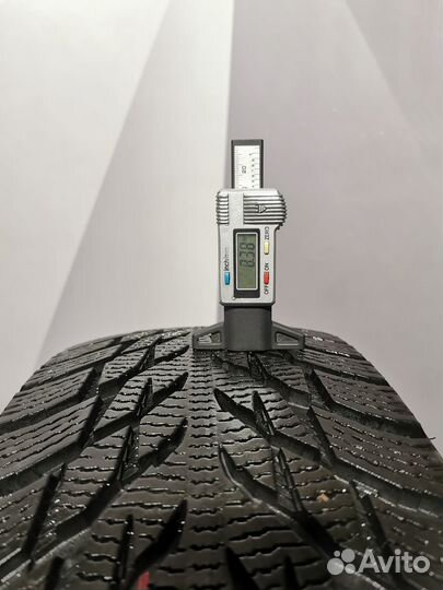 Nokian Tyres Hakkapeliitta R3 SUV 215/65 R17 103R