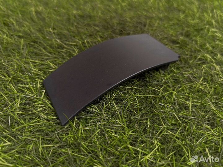 Накладка фонаря задняя правая Toyota Rav4 XA50 2.5