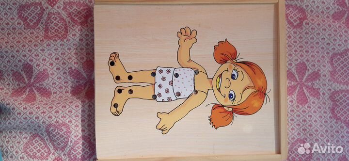 Развивающая игрушка из дерева