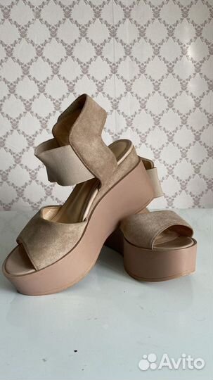 Босоножки 39