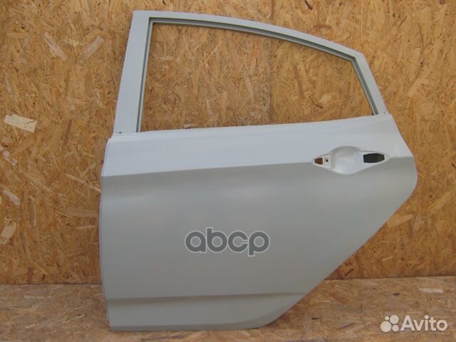 Дверь 770031R301 Hyundai-KIA