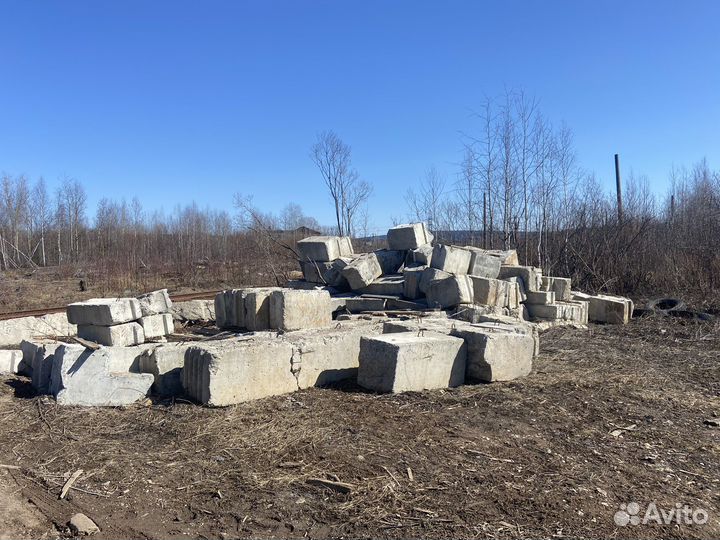 Бетонные блоки