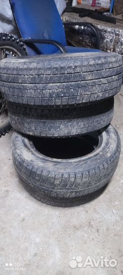 Bridgestone Blizzak Revo1 175/65 R14