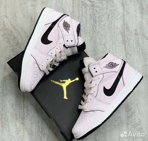 Кроссовки nike air jordan новые