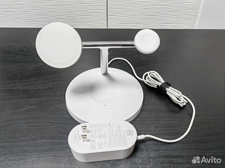 Зарядная станция Belkin 3 в 1