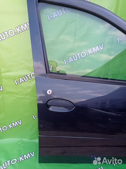 Дверь передняя правая Renault Logan