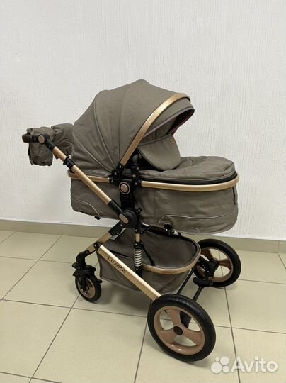 Коляска в различных расцветках