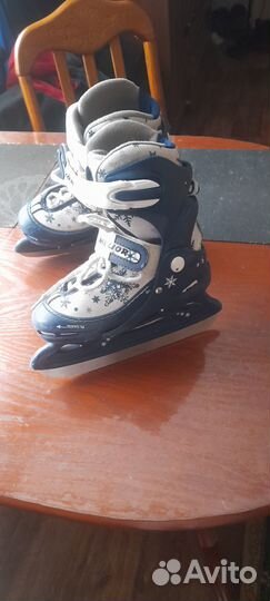 Детские коньки размер 30 - 33