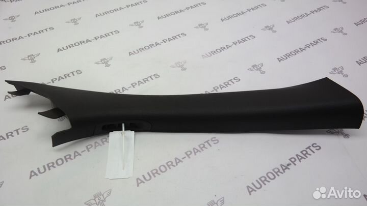 Обшивка стойки Grand Cherokee WK2