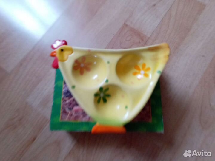 Блюдо- подставка для пасхальных яиц