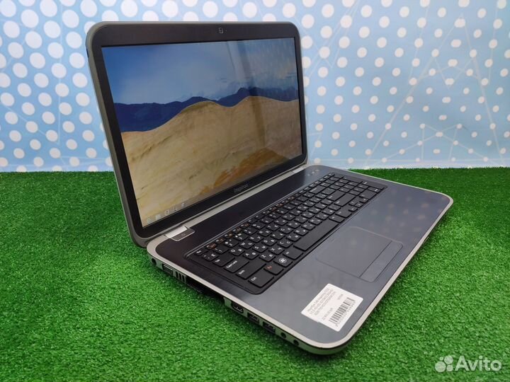 Ноутбук Dell Inspiron 17
