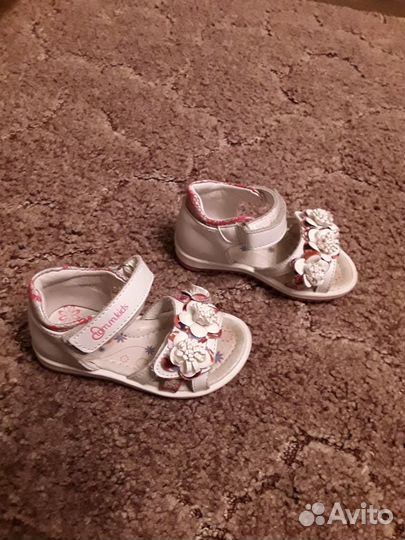 Сандалики для девочки