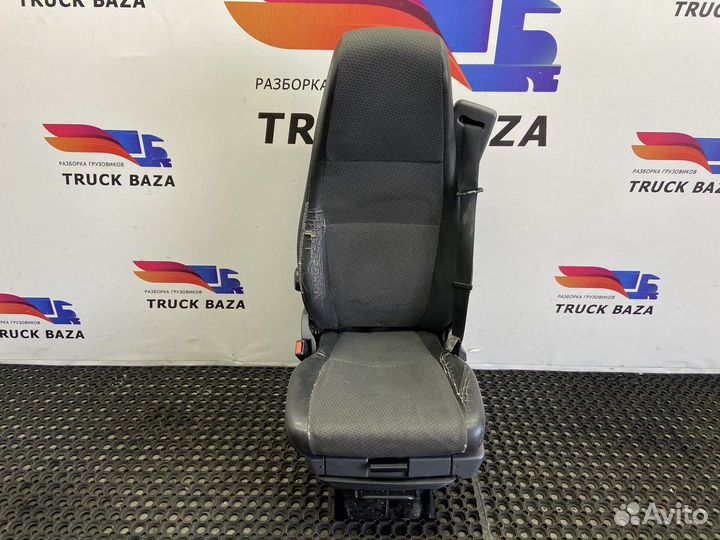 1891172 Сиденье водительское левое пневматическое