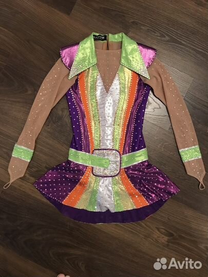 Платье для фигурного катания (можно аренду )