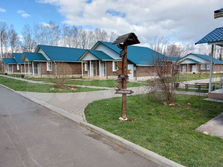 Гостиница, 2100 м²