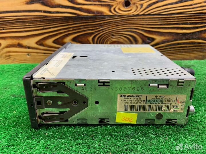 Магнитола (аудио система), Audi 80 B3 1991