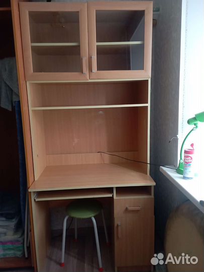 Письменный стол для школьника бу