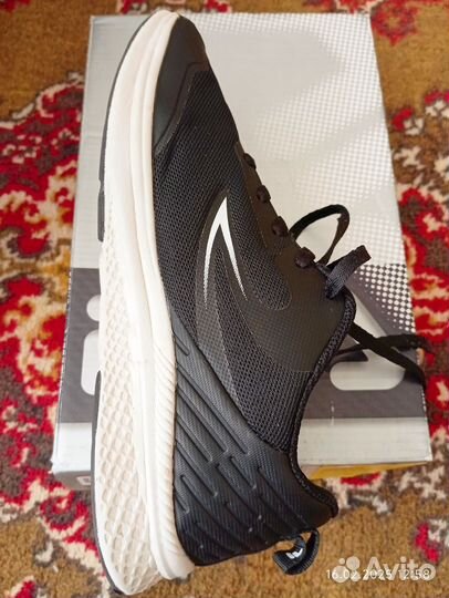 Кроссовки fila 39