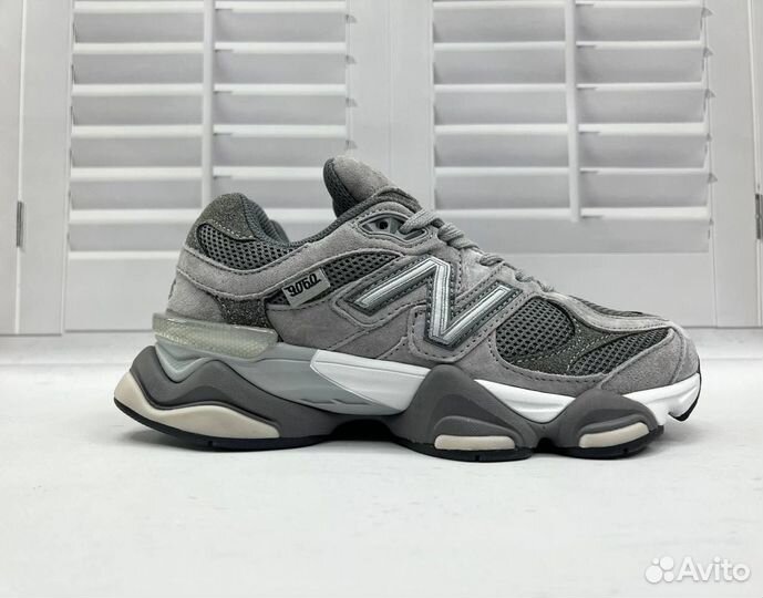 Кроссовки New balance 9060