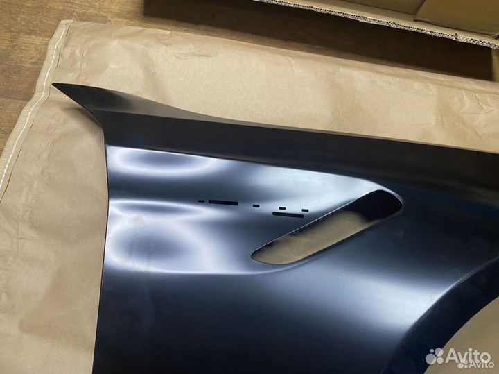 Крыло правое для BMW M5 F90 оригинал новое