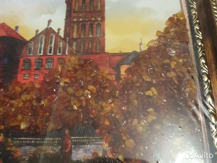 Картина из натурального янтаря