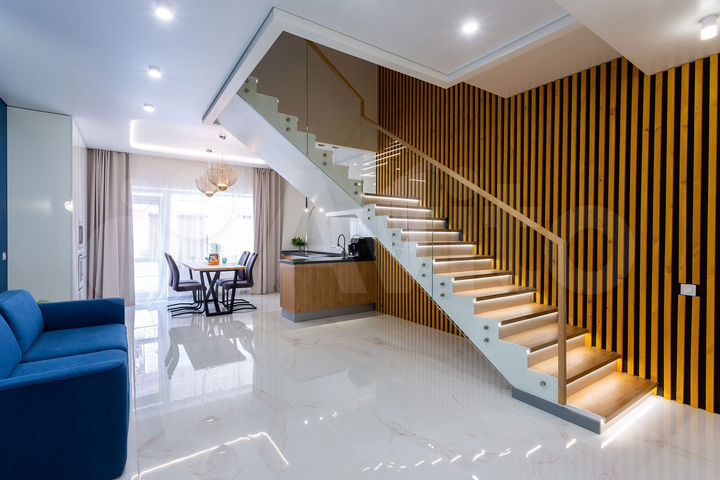 Дом 145 м² на участке 2 сот.