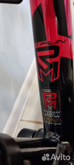 Велосипед горный rock machine 26