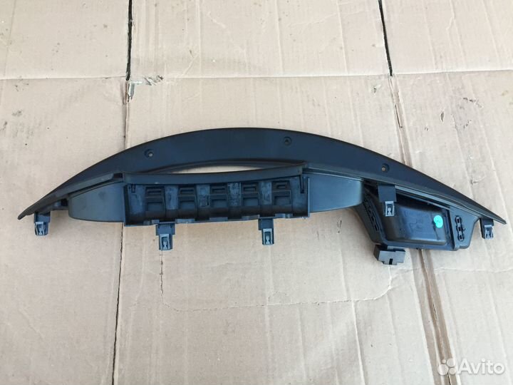 Накладка щитка приборов Ford Focus 1