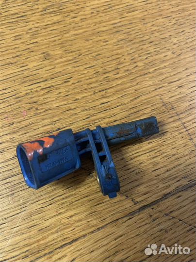 Датчик ABS VW Touareg