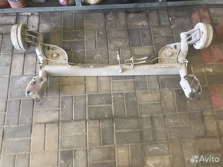 Балка задняя Renault Logan