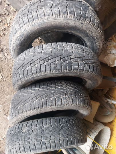 Roadstone Winguard 235/65 R17