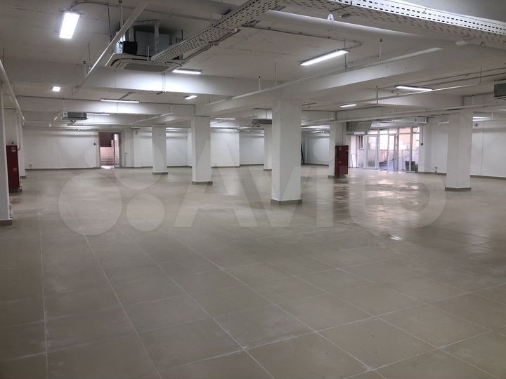 Торговая площадь, 1023 - 7000 м²