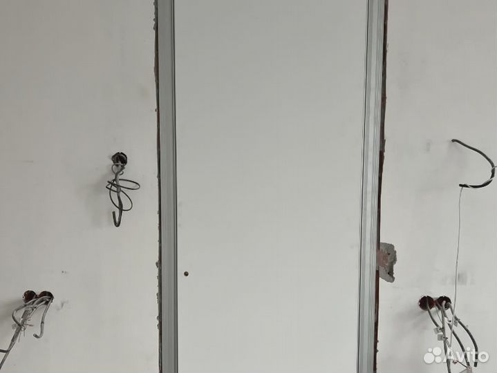 Скрытые двери в наличии