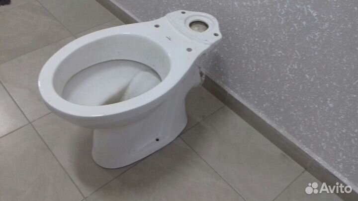 Унитаз (доставлю до квартиры)