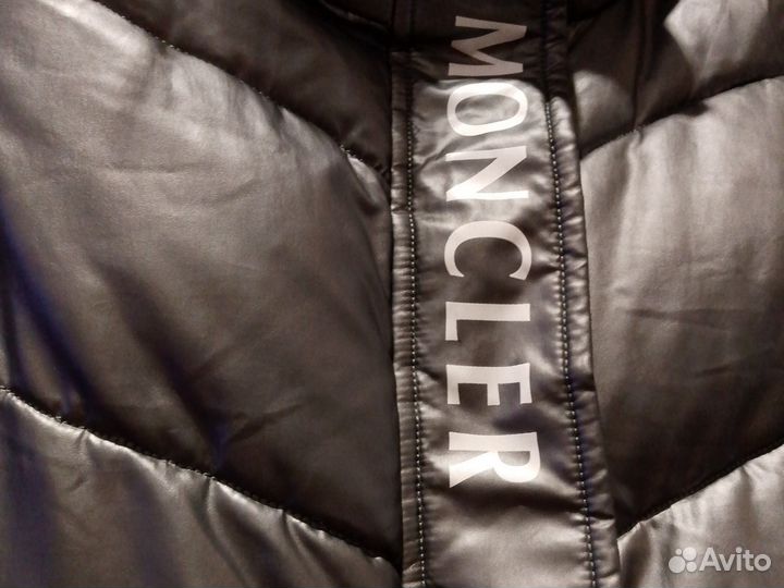 Пуховик moncler детский 98см