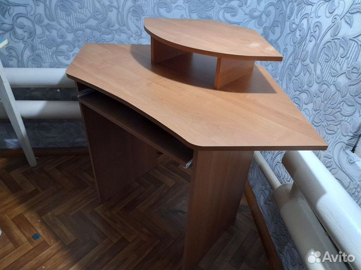 Компьютерный стол бу