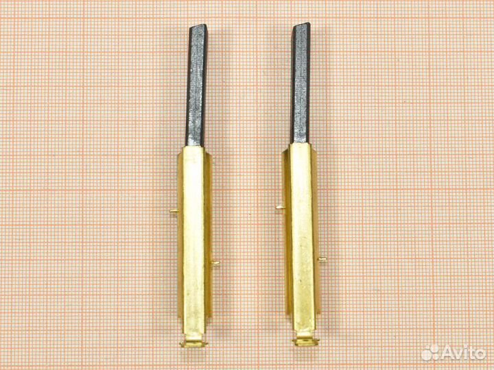 Щетки двигателя 5x13.5 мм, Sandwich, в металлическ