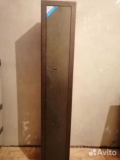 Продам сейф