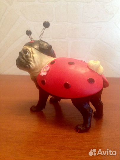 Фигурка мопс