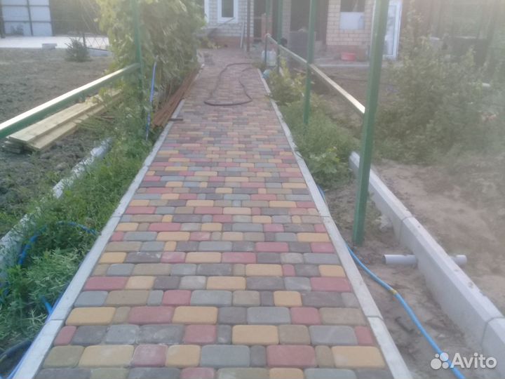 Укладка тротуарной плитки